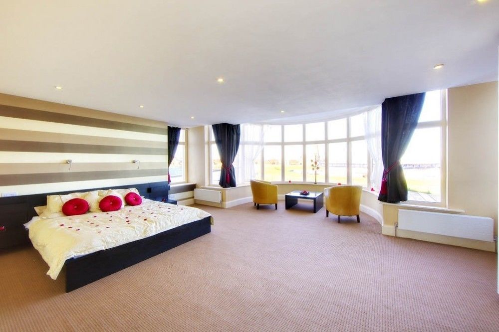 Menzies Silverlink Park Саут-Шилдс Экстерьер фото